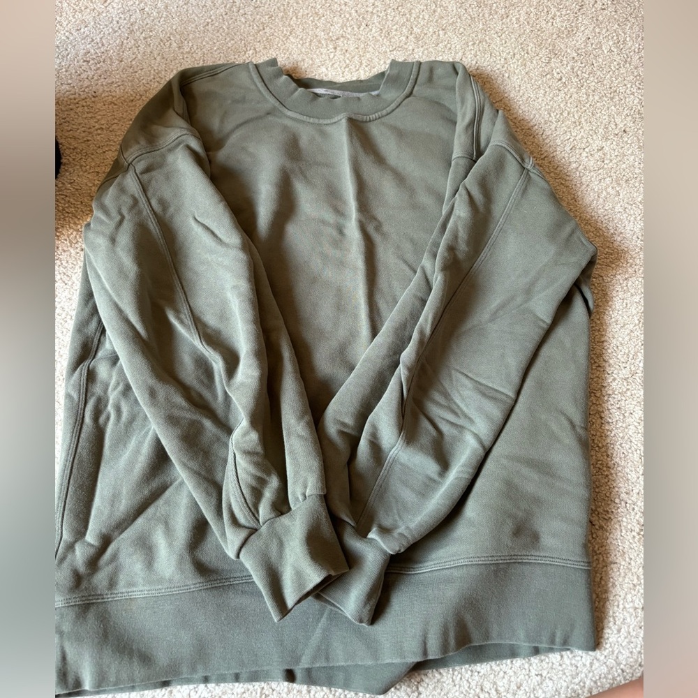 Lululemon perfectly oversized crew